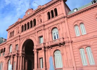 Rige la prohibición de designar y contratar personal en el sector público