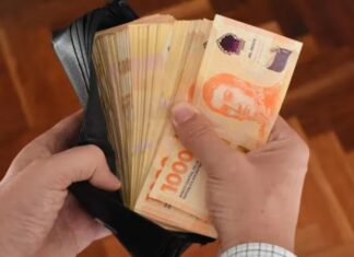 El Gobierno aumentó por decreto el salario mínimo: a cuánto asciende