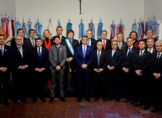 Milei inicia negociación directa con los gobernadores por las reformas