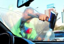 Neuquén prohíbe a los limpiavidrios y aplicará multas
