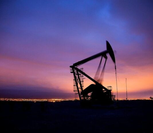 El Brent supera los US$110 por la guerra entre Estados Unidos e Irán y la ruptura en la OPEP