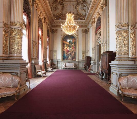 El Teatro Colón abre sus puertas como nunca antes: una experiencia sensorial para redescubrirlo con todos los sentidos