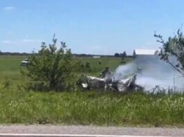 Tragedia aérea cerca de Kansas City: murieron 12 personas tras la caída de un avión