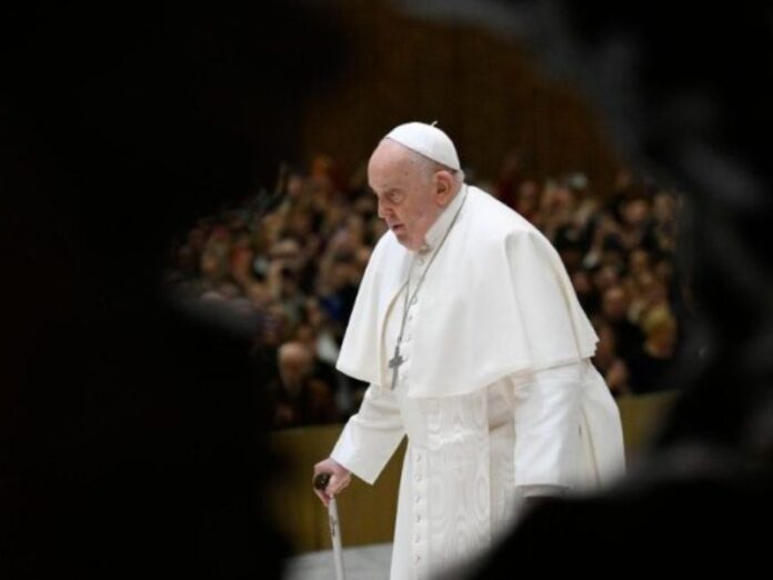 Papa-Francisco-Foto_-Vatican-News-696x522