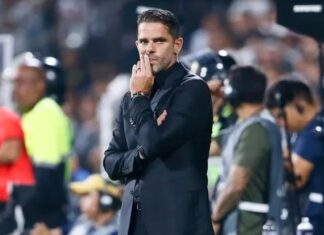 Riquelme tomó una decisión sobre el futuro de Fernando Gago: lo echa de Boca y ya busca reemplazo