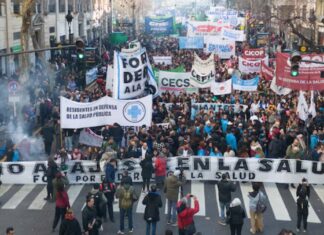 Movilización del Garrahan: médicos, residentes y personal exigen mejores condiciones laborales