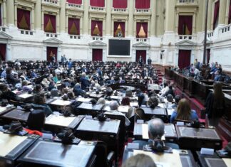 Diputados debate los vetos presidenciales en una jornada clave