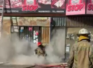 Incendio en un local de comida rápida en pleno centro de Comodoro Rivadavia