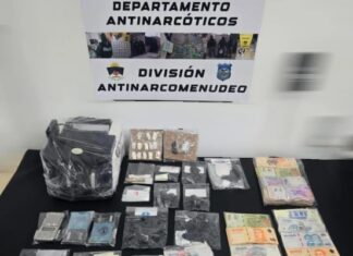 Golpe al microtráfico: secuestran cocaína, marihuana y éxtasis en allanamientos
