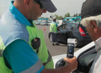 Circulaba en zigzag, lo pararon y registró 2,29 gramos de alcohol en sangre
