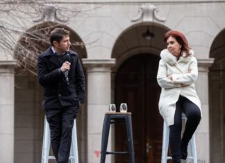 Con la ventaja en riesgo, el peronismo bonaerense reclama un gesto conjunto de Cristina y Kicillof