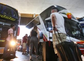 Vacaciones: así están los precios de micro a los principales destinos turísticos