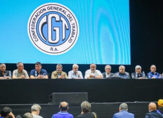 La CGT eligió nuevo triunvirato y se tensa la interna con el sector de Barrionuevo