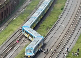 Un descarrilamiento del tren Sarmiento dejó 20 heridos