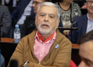 Ordenaron detener a Julio De Vido tras la confirmación de su condena