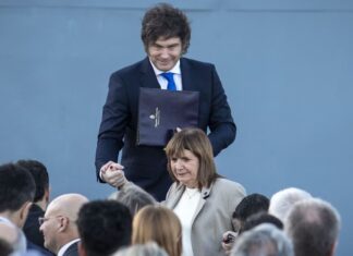 Milei frena las definiciones judiciales hasta después del verano