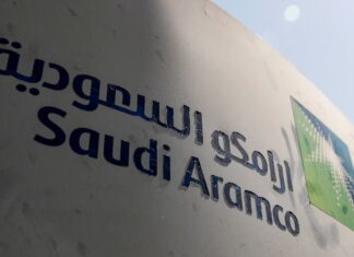 La petrolera más grande del mundo busca empleados para trabajar en Vaca Muerta