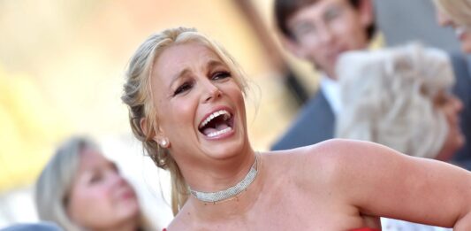 Britney Spears volvió a Instagram con una foto en lencería y un mensaje enigmático