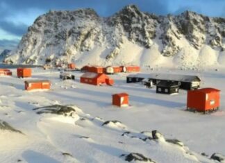 Dos docentes argentinos quedaron varados en la Antártida