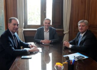 El Ejecutivo descarta reuniones con gobernadores cercanos a Cristina Kirchner