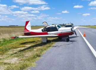 Avioneta aterrizó de emergencia en una ruta bonaerense