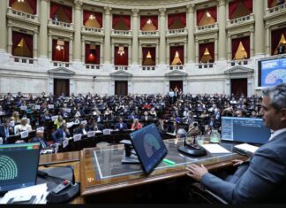 El Gobierno negocia contrarreloj para blindar la reforma laboral en Diputados