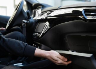 Por qué recomiendan colocar un ajo en el auto y qué significado tiene