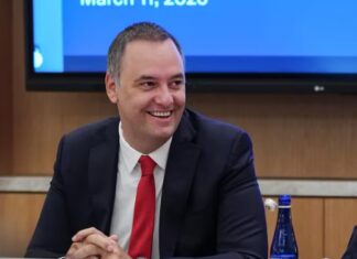 Diputados debatirá proyectos para interpelar a Manuel Adorni