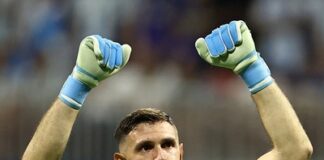 Dibu Martínez, reemplazado por lesión y enciende alarmas en la Selección