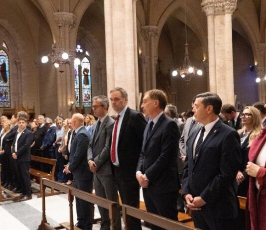 Sin Villarruel, la política se reunió en Luján por el Papa Francisco