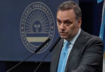 Revelan el esquema de contratos con la productora vinculada a la causa de Adorni