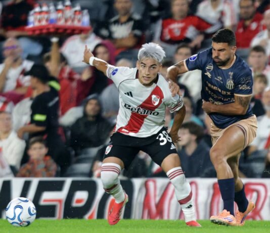River ganó, se subió a la cima y estira su invicto con Coudet