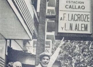 La histórica imagen de Don Ramón en Buenos Aires se volvió viral en todo el mundo
