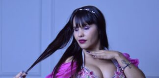 Deby no necesita ver para enseñar a bailar: «Solo hay que sentir»