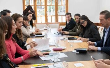 Neuquén abrió una mesa de trabajo con ATEN para revisar acuerdos y reclamos