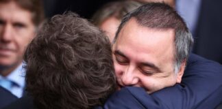 Tras la presión de Bullrich, Milei confirmó que Adorni mostrará sus números antes del plazo