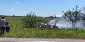 Tragedia aérea cerca de Kansas City: murieron 12 personas tras la caída de un avión