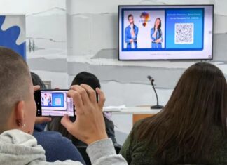 Lanzaron un programa para que jóvenes incorporen inteligencia artificial a sus proyectos
