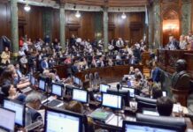 La Legislatura porteña debate la línea F de subte, cambios en la VTV y la ley antitrapitos