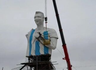 A días del debut argentino, en Cutral Co toma forma la gigantesca escultura de Lionel Messi