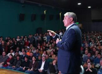 Figueroa llamó a convertir los recursos de Vaca Muerta en desarrollo para Neuquén