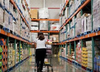 El consumo cayó por sexto mes seguido y la carne acumula diez meses en baja