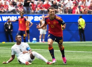 Con un doblete de Oyarzabal, España eliminó a Austria y sigue en carrera en el Mundial