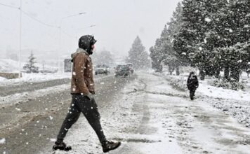 Triple alerta en Neuquén por lluvias, nevadas y vientos con ráfagas de hasta 90 km/h