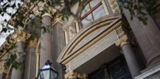 Milei presentó la reforma del Banco Central y propuso blindar por ley la emisión monetaria
