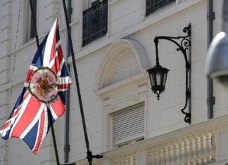 La Embajada británica sorprendió con un irónico mensaje antes de enfrentar a Argentina
