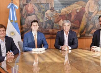 Presentaron un proyecto para construir un reactor nuclear en Atucha
