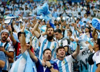 Estiman que los argentinos que viajaron a la final del Mundial gastaron US$58 millones Un informe privado estimó que entre 3.000 y 5.900 argentinos viajaron exclusivamente para el partido decisivo entre la Selección y España en Nueva York.