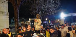 San Cayetano: miles de fieles marcharon desde Liniers hasta Plaza de Mayo por pan y trabajo