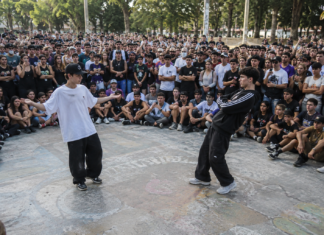 “Farmear aura”: la nueva moda que salió de los videojuegos y tomó las calles